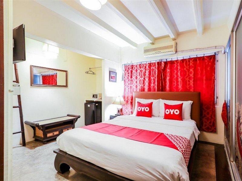 Oyo 391 Pat'S Klangviang Guesthouse Chiang Mai Buitenkant foto